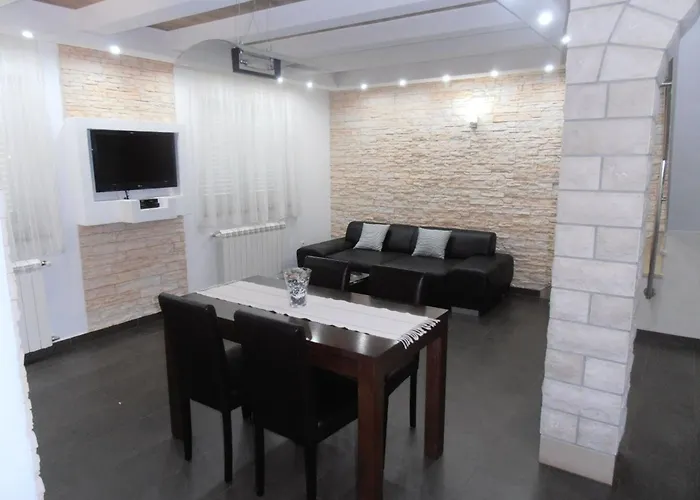 Apartman Ines 2 By Interhome