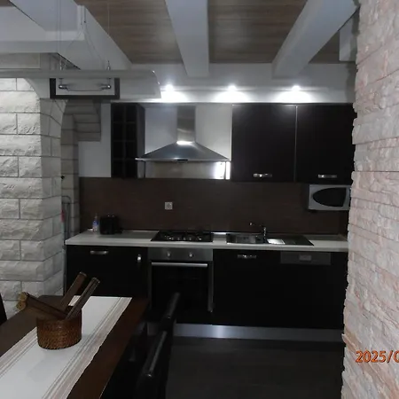 Apartman Ines 2 By Interhome Pula
