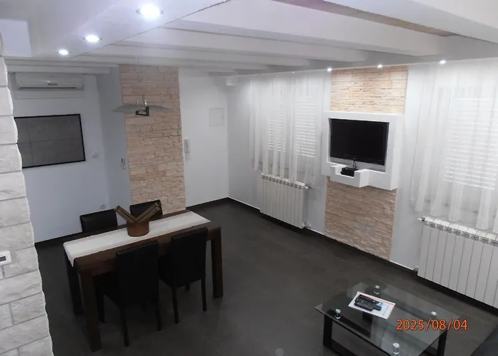 Apartman Ines 2 By Interhome *