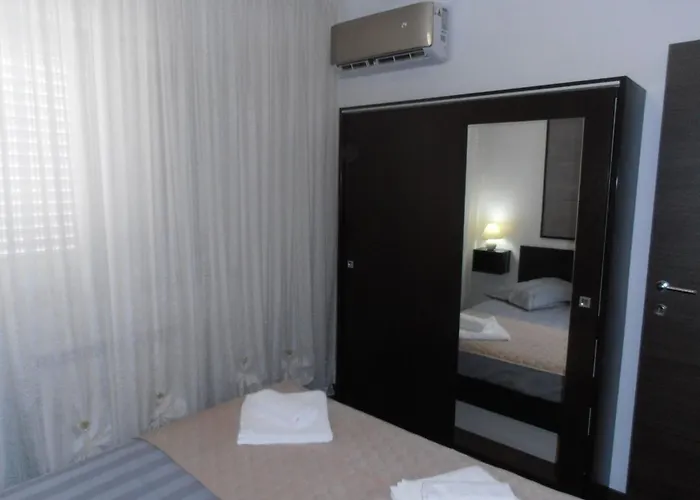 Ines 2 By Interhome * Pula