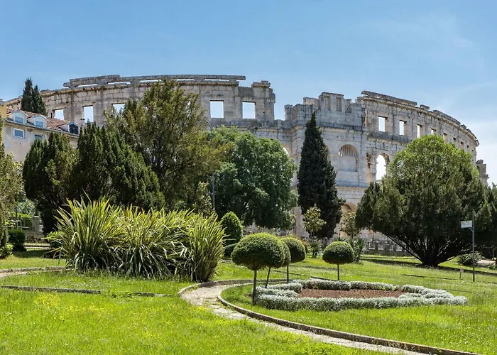 Apartment Ines 2 By Interhome