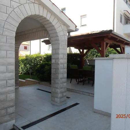 Ines 2 By Interhome Апартаменты